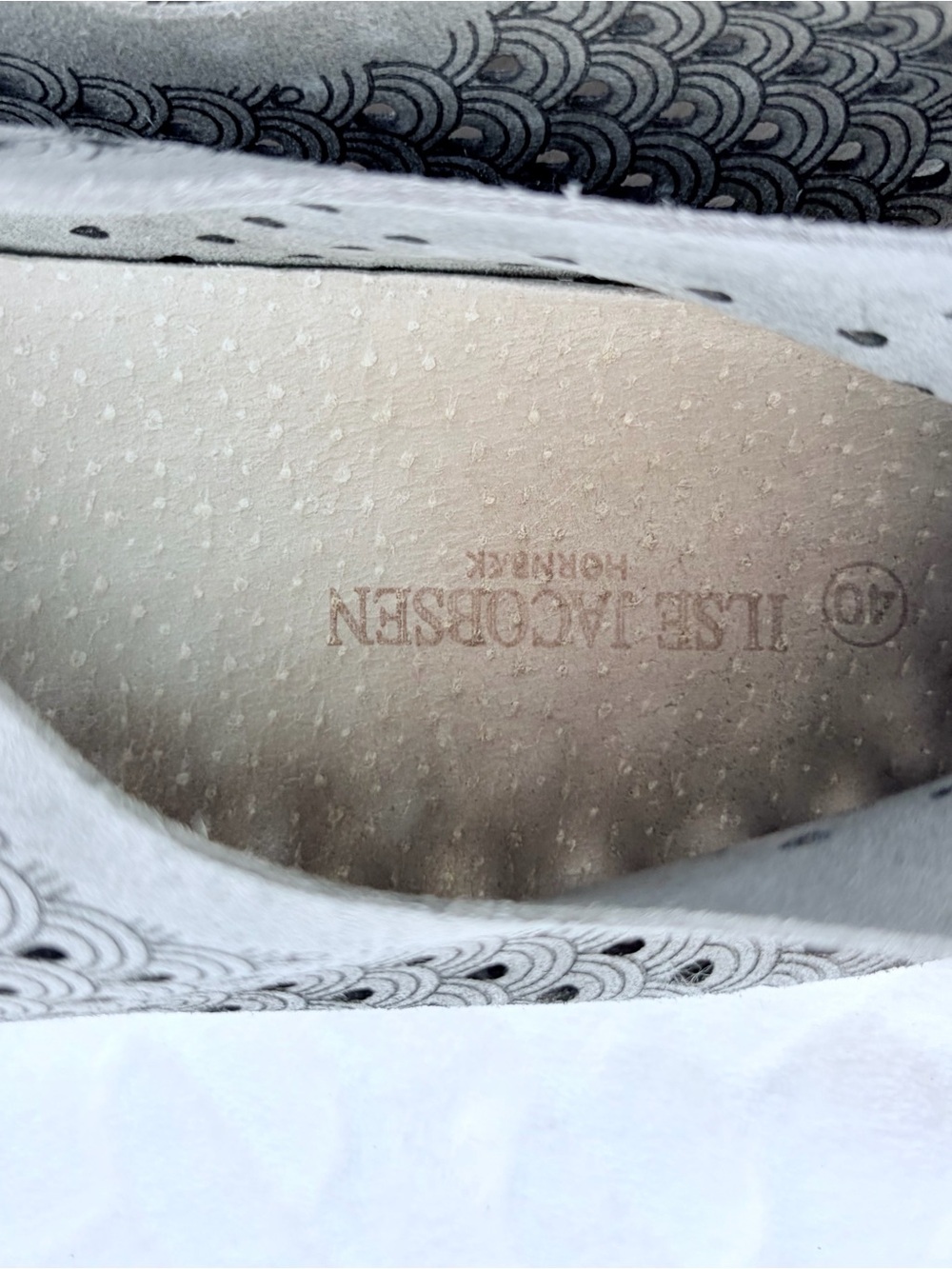 Ilse Jacobsen Scalloped Slip on Shoes Size 9.5 Tulip Flats Comfy Boho Travel - Picture 3 of 11